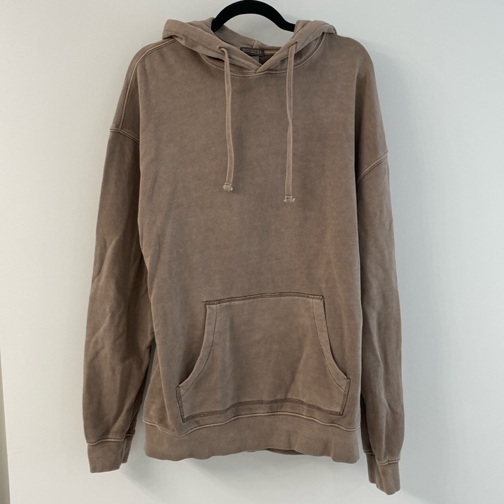 H&M men’s light brown hoodie - size large